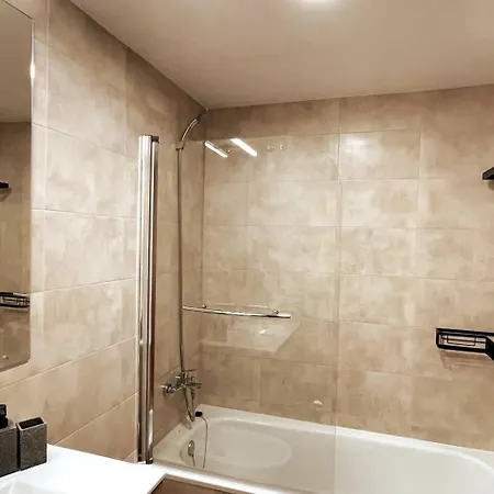 Apartment Aregoma
