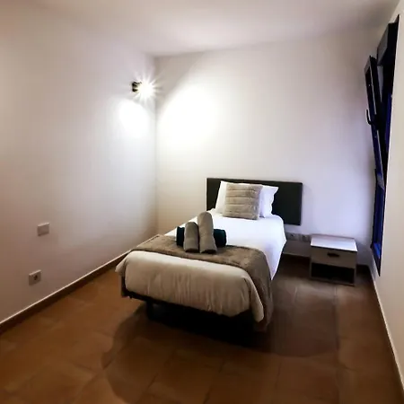 Aregoma Apartment